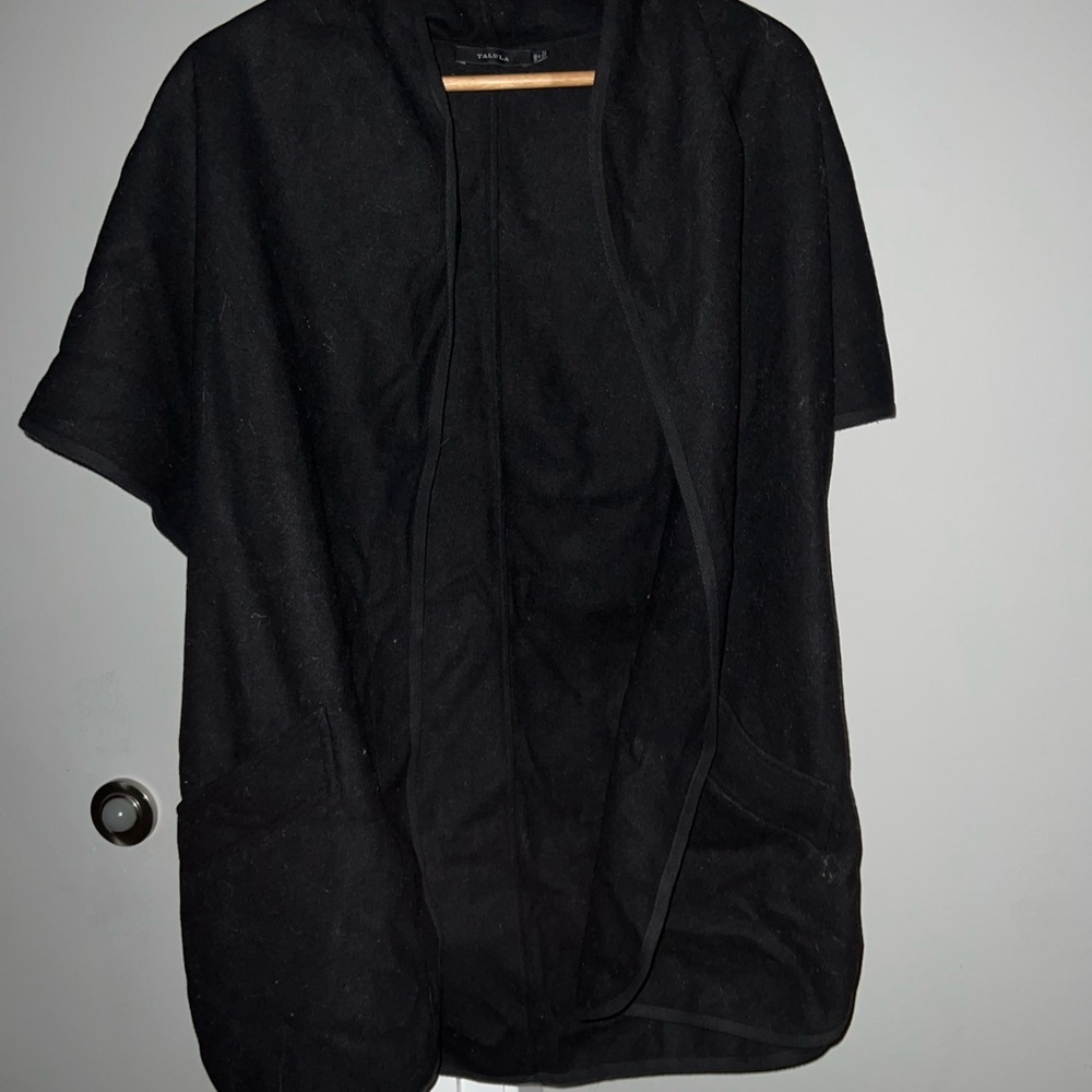 Aritzia Talula Black Kimono Cardigan – Effortless Drape, Minimalist & Chic